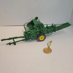 Vintage Ertl John Deere 214T Garnbindenpresse Precision Classics 11 #5770 1/16 1997 - Bild 1 von 24