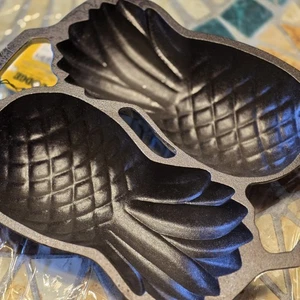 Lodge Gusseisen 2P2 Doppel Ananas Kuchenform Form Brandneu Etikett eingestellt  - Bild 1 von 5