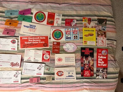 Sobres de boletos de colección de los Rojos de Cincinnati portadores Riverfront Stadium Cinergy Stub Foto 1 de 4