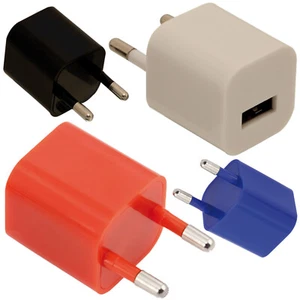 CARICATORE UNIVERSALE Porta USB Casa CARICA BATTERIA Alimentatore a SPINA Muro - Imagen 1 de 3