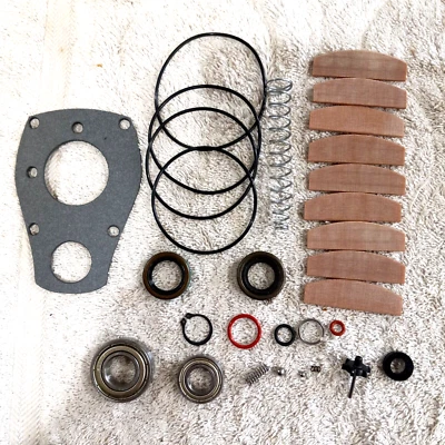 SNAP ON XT7100 TUNE UP KIT WITH BEARINGS, SPRINGS AND REVERSE VALVE DETENT BALLS - image 1 of 3