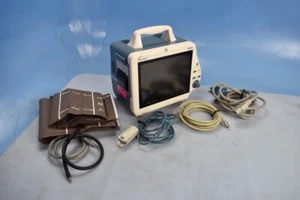 Datascope DPM 4 Medical Patient Vital Signs Monitor Unit Machine - Picture 1 of 7