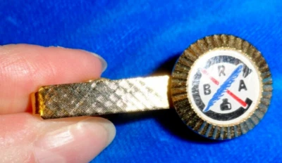 Cierre de barra de corbata vintage para hombre CBRA Local 888 AFL-CIO tono dorado Foto 1 de 3