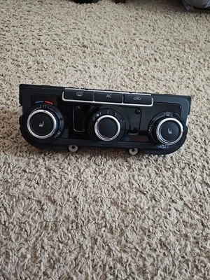 Volkswagen Passat 2006-2010, control de temperatura, n.º de parte: K009-5Hb-009-751-27-H14 Foto 1 de 3