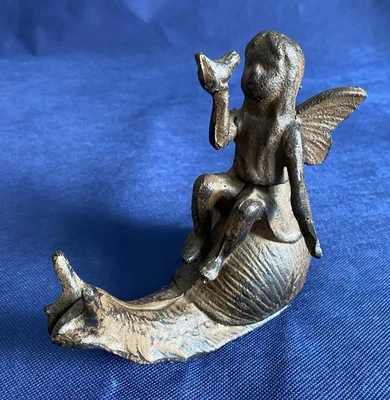 老式铸铁蜗牛仙女-雕塑雕像花园 — 第 1/4 张图片