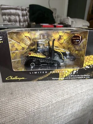 USK 10603 CAT CHALLENGER Agco Python  Tractor MT775E Diecast New Mint RARE 1.32 - Image 1 of 4