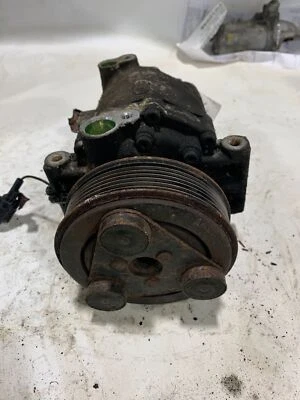 Compressor AC usado serve para: 2006 Nissan Xterra 6 cilindros grau A - Imagem 1 de 4