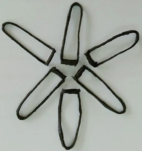 x 6 Timpo Toyway black plastic Western Roman Viking Arab FF Legion horse reins - Picture 1 of 2