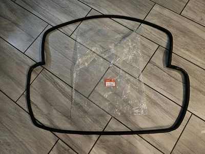 Sello de goma para maletero usado OEM para Honda Civic EG 3D hatchback 92-95 Foto 1 de 4