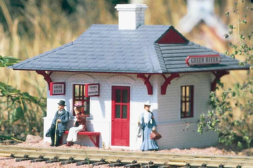 Piko G Scale 62700 Green River Station Built-Up Building (G-Scale) - Image 1 of 1