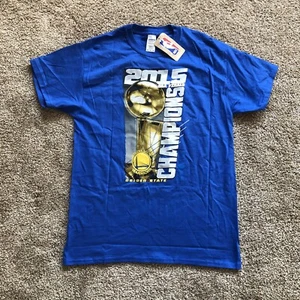 Golden State Warriors NBA Finals Champions 2015 Mens Size Medium NWT - Picture 1 of 12
