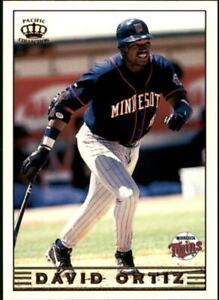 1999 (TWINS) Pacific Crown Collection #164 David Ortiz