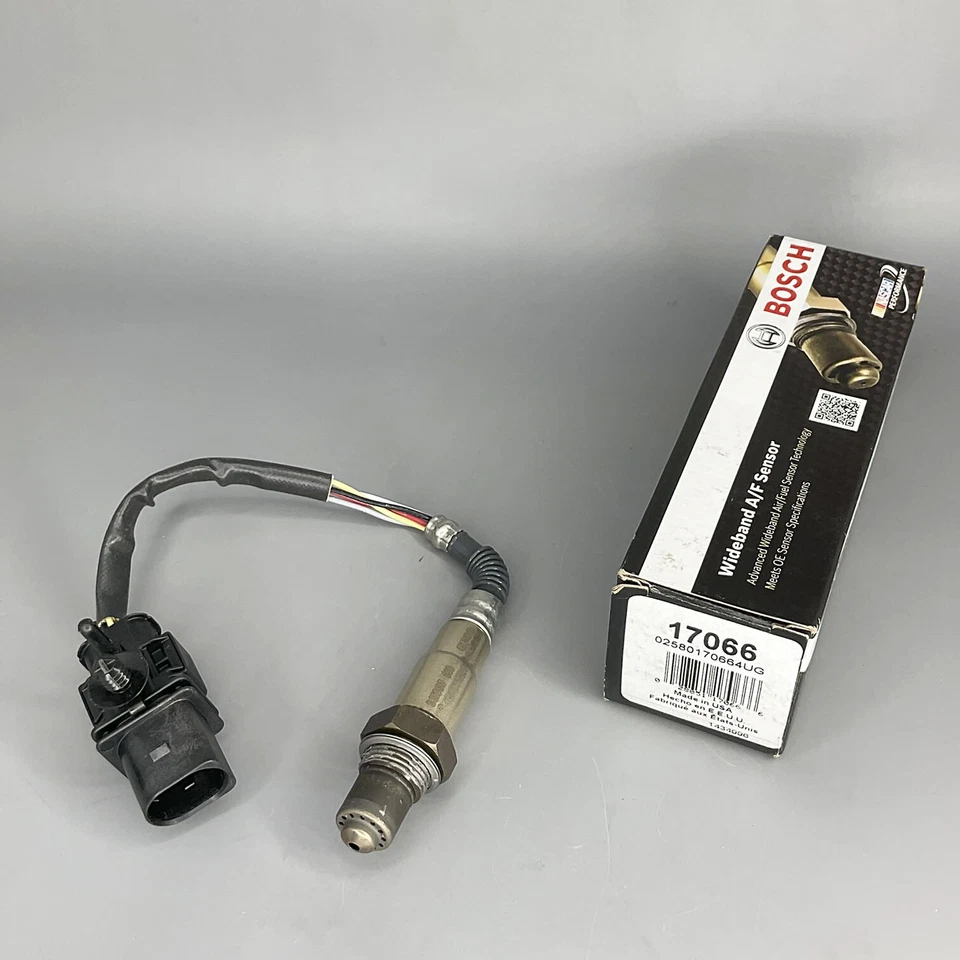 Оригинальный датчик кислорода Bosch 17066 O2 для Ford Taurus Mercury Sable Flex X MKS MKT 10 - Изображение 1 из 4