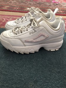 fila size 2 trainers