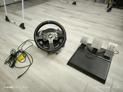 Thrustmaster T300 RS Gran Turismo Volante con Pedali per PC, PS3, PS4 - Immagine 1 di 4