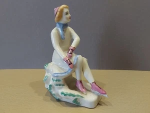 Soviet Vintage Porcelain Figurine Girl Figure Skater Speed skater. USSR Original - Picture 1 of 12