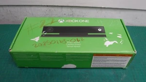 Open-Box Microsoft 1520 Xbox One Kinect Sensor - Picture 1 of 12