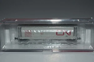Z Scale Intermountain NIB 85133 Canadian National Quad Bay Covered Hopper C37221 - Picture 1 of 3