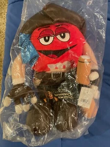 roter M&M Plüsch Fluch der Karibik  - Bild 1 von 3