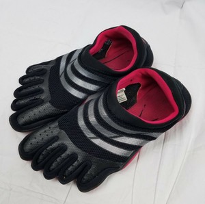 مدى واسع أرني خمسون adidas adipure 