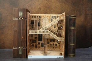 Alley Book Nook - Book Shelf Insert - Bookcase with Light Model Building Kit - Picture 1 of 11