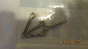 OMC JOHNSON EVINRUDE LOT OF 4 320785 COTTON PINS (item2620) - Bild 1 von 2