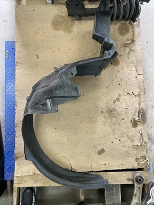 Rueda protectora contra salpicaduras delantera izquierda Subaru Crosstrek 2014 2015 2016 2017  Foto 1 de 4