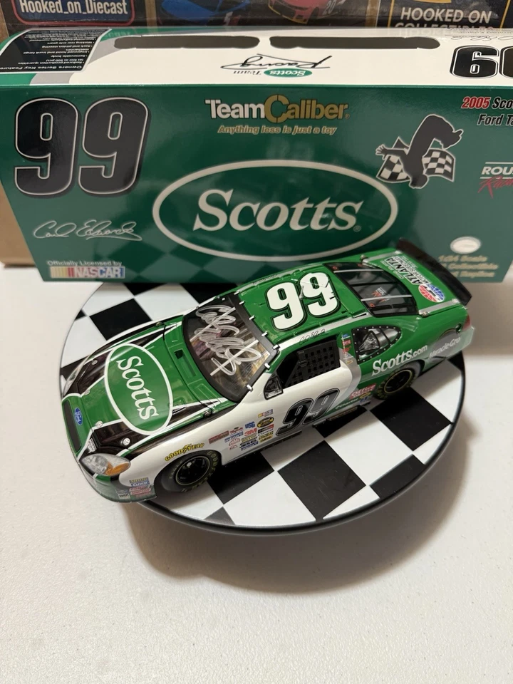 RARO* AUTOGRAFIADO CARL EDWARDS #99 SCOTTS PRIMERA VICTORIA 2005 1/24 Diecast Foto 1 de 4