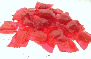 Cinnamon Discs ~ 8oz ~ Sweet Smiles Candy Cinnemon Cinimon ~ Half Pound - Picture 1 of 5