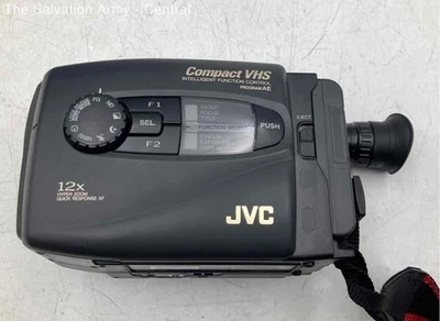 JVC GR-AX210U Black 12x Hyper Zoom VHS Compact Camcorder With Case - Image 1 of 4