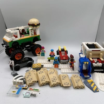 LEGO City Bundle Burger Truck Police Copter 6 Minifigures Vehicles Lot - Image 1 of 4