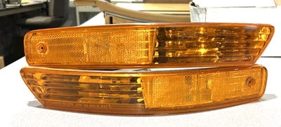 1998–2001年讴歌Integra转向信号前保险杠灯套装Koito 210-22286原始设备制造商 — 第 1/4 张图片