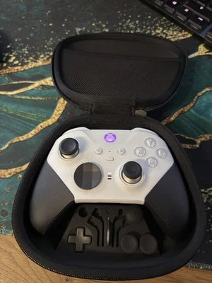 Microsoft Xbox Elite Wireless Controller Series 2 - Weiss - Bild 1 von 3