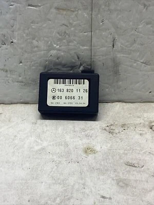 Mercedes-Benz W163 ML500 Final Edition SENSOR Rain Sensor 1638201126 #016 C4-5 - Image 1 of 2