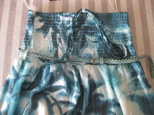 Kleid langes Sommerkleid mit gesmoktem Oberteil ärmellos gefüttert NEU schön - Bild 1 von 6