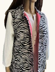 Chico's Women’s Vest Top Zebra Pattern Color White Black size 2 (L) Lining Pink - Picture 1 of 9