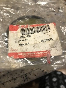 Arctic Cat Suzuki 3005-995	SEAL,OIL - Picture 1 of 5