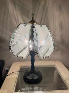 Excellent design touch on table lamp Zebra crossing - Picture 1 of 1