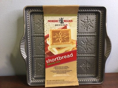 Nordic Ware Snowflake Shortbread Pan MADE IN USA NEW Snowflake - Image 1 of 3