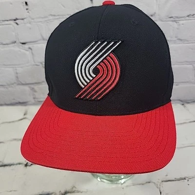 Gorra Mitchell And Ness NBA Portland Trailblazers para hombre 7 3/8 Rip City Fan Ball Cap Foto 1 de 4