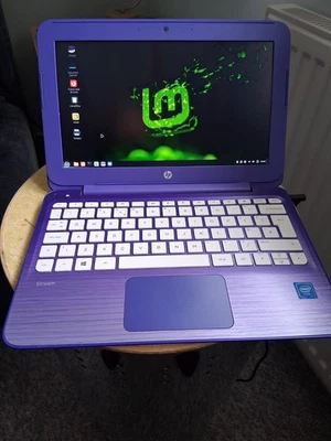 HP stream 11 laptop, spares or repair - Linux Mint 22 installed, working. - Image 1 of 4