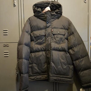 Levis Mens Puffer Jacket M Insulated Quilted Water Resistant Coat Olive $225NEW - Picture 1 of 7