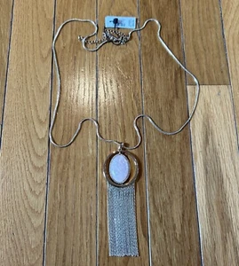 New WHBM White House Black Market Long Gold Plated Pink Stone Necklace + Tassels - Picture 1 of 7
