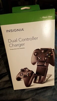 NEW Insignia XBox One X1 Controller Charging Station Rechargeable Battery SET 2x - Image 1 of 2