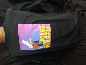Ropa WOTC Dilbert Corporate Shuffle XL NUEVA Mangas Cortas Mágica Magic Magic Magic Magic - Imagen 1 de 1