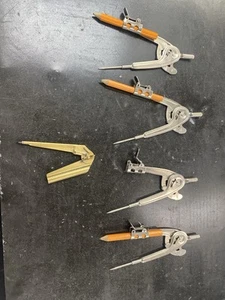 VINTAGE ADJUSTABLE METAL COMPASS FOR DRAWING CIRCLES WITH PENCIL - Picture 1 of 4