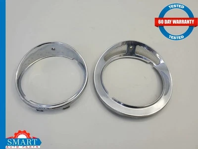 Комплект хромированных накладок на фары правостороннего пассажира 1980 Jaguar XJ6 - Изображение 1 из 4