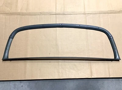 Juego de molduras interiores de vidrio para ventana trasera Mercury Marauder 1969-1970 Foto 1 de 4