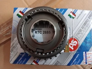 LANDROVER SERIES III SUFFIX D INNER AND OUTER MEMBER - RTC2685- GENUINE OEM UNIT - Picture 1 of 2