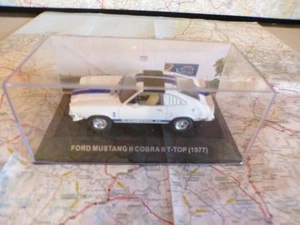 Ford Mustang 2 Cobra 2 T-Top 1977 blanche American Cars 1/43 IXO pour Altaya - Picture 1 of 1